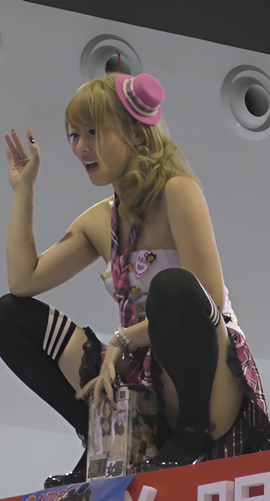 豪放的小妹[995M/MP4]