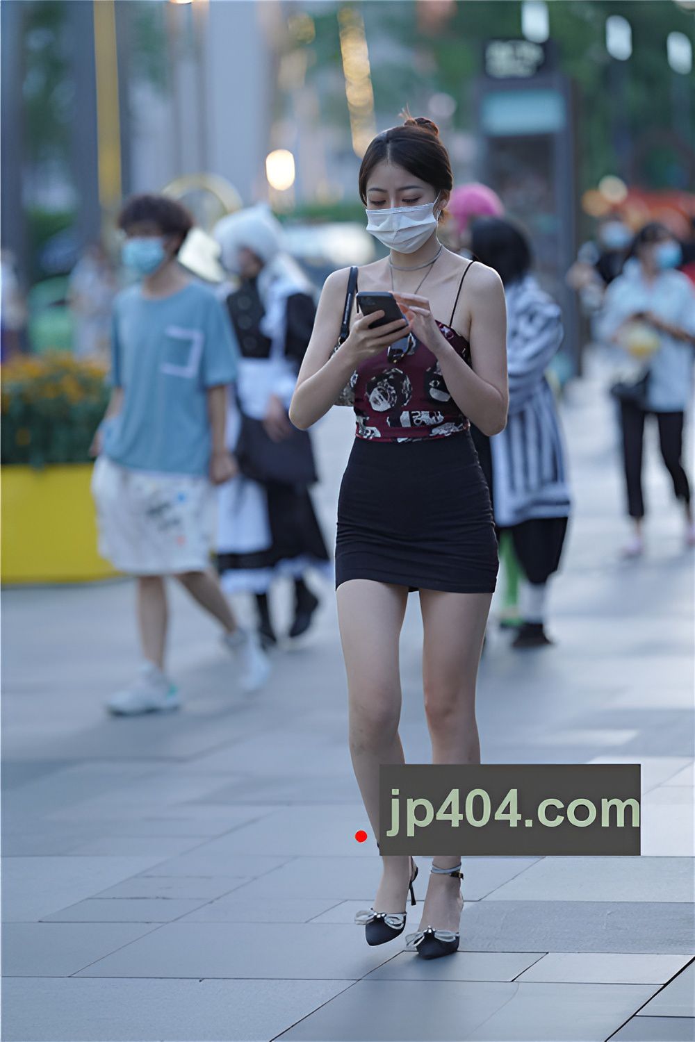 黑色包臀裙妹子【套图+视频】