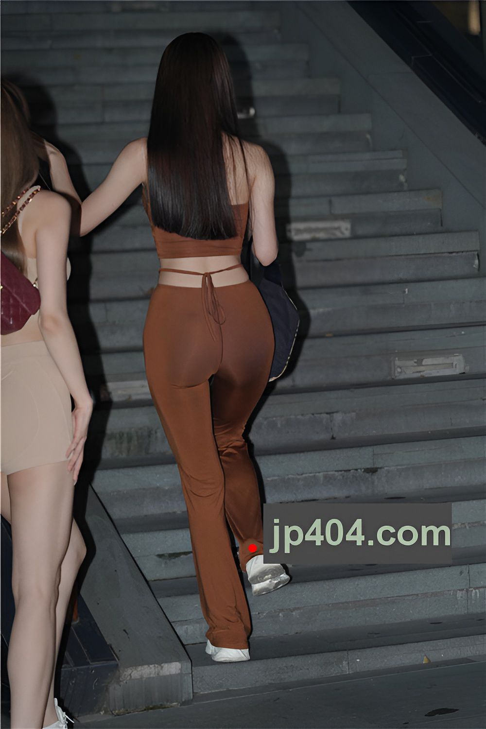 漂亮的紧身休闲裤美女(201P)[2.51G/JPG]