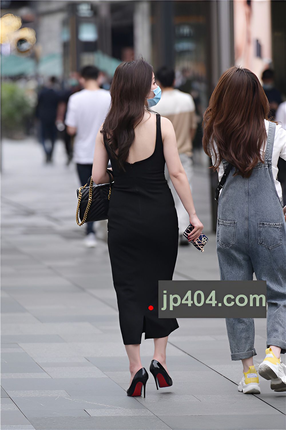 黑色长裙美妇(44P)[967M/JPG]