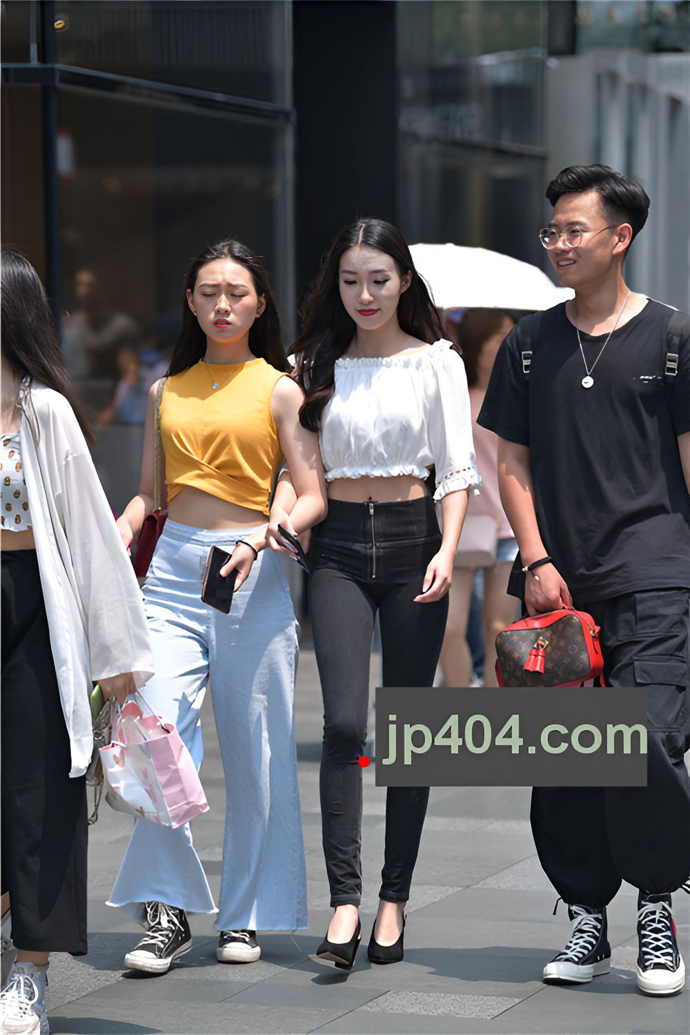 黑色高腰裤小姐姐(103P)[2.25G/JPG]