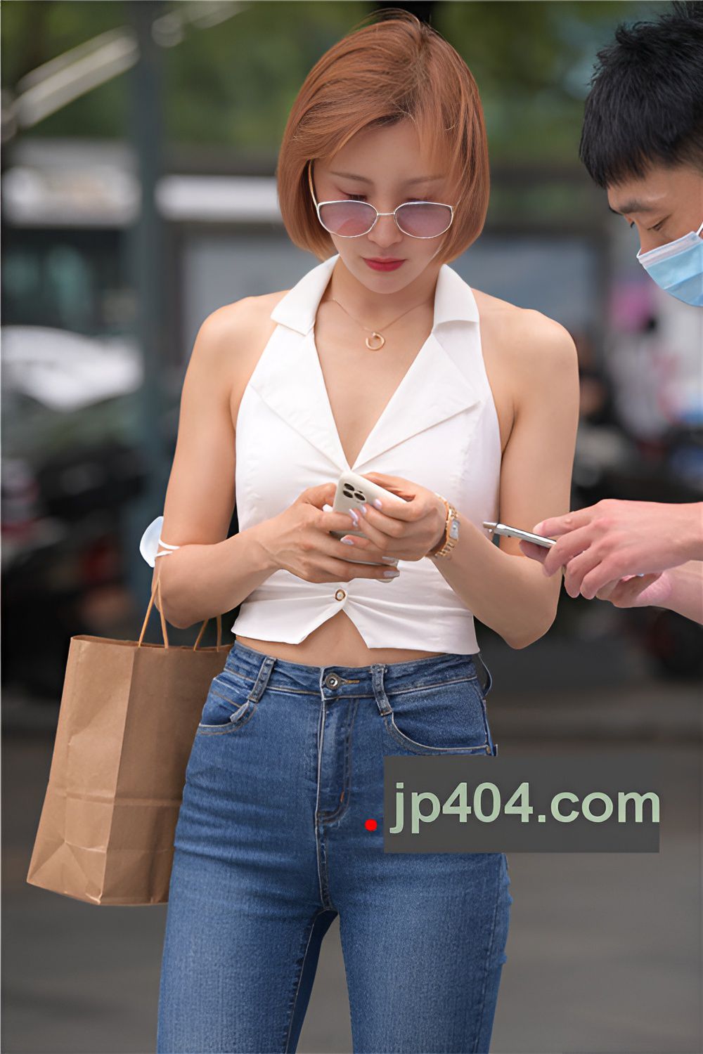 短发牛仔裤小姐姐(100P)[2.34G/JPG]