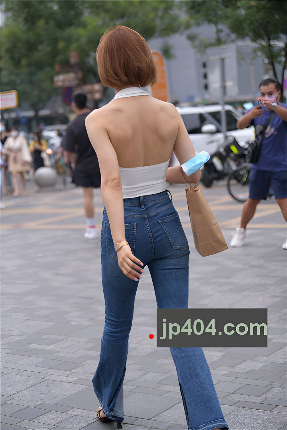 短发牛仔裤小姐姐(100P)[2.34G/JPG]