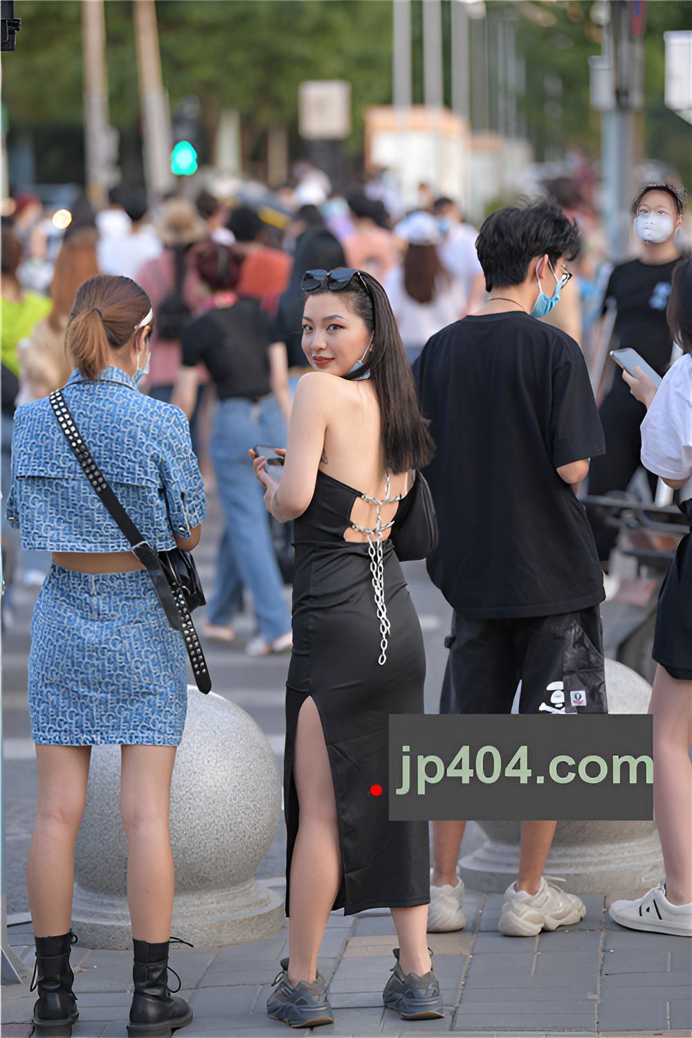 黑色连体包臀裙美女(50P)[1.17G/JPG]