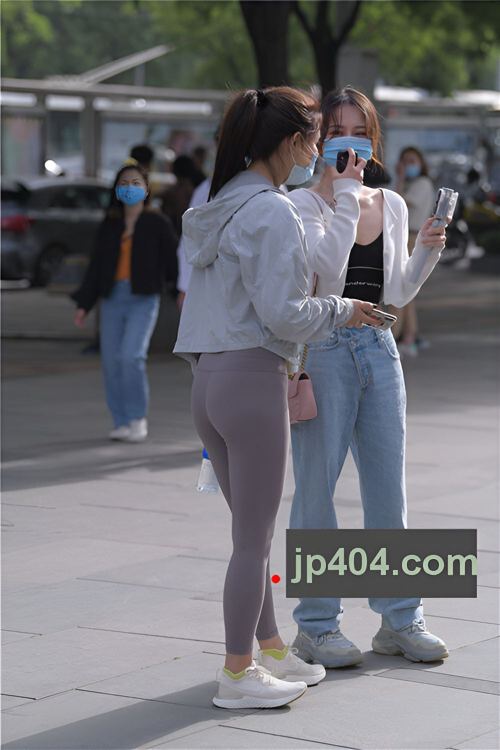 漂亮的紧身瑜伽裤小姐姐(54P)[1.25G/JPG]