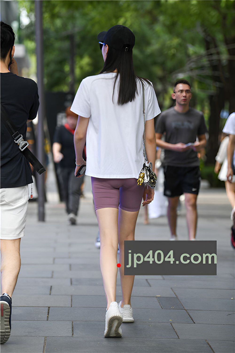 长腿紧身裤美女(42P)[519M/JPG]