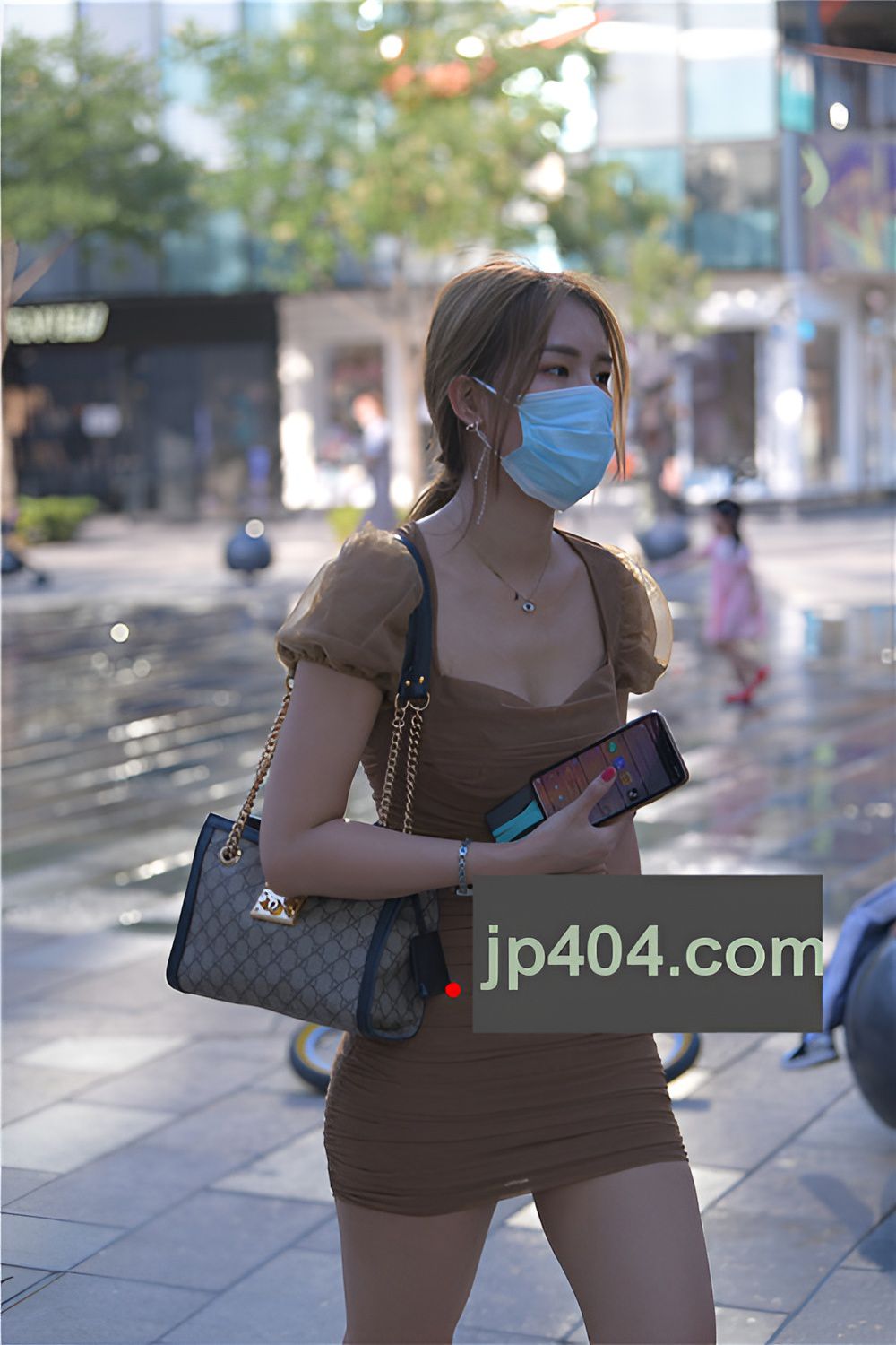 连体包臀裙小姐姐(85P)[2.05G/JPG]