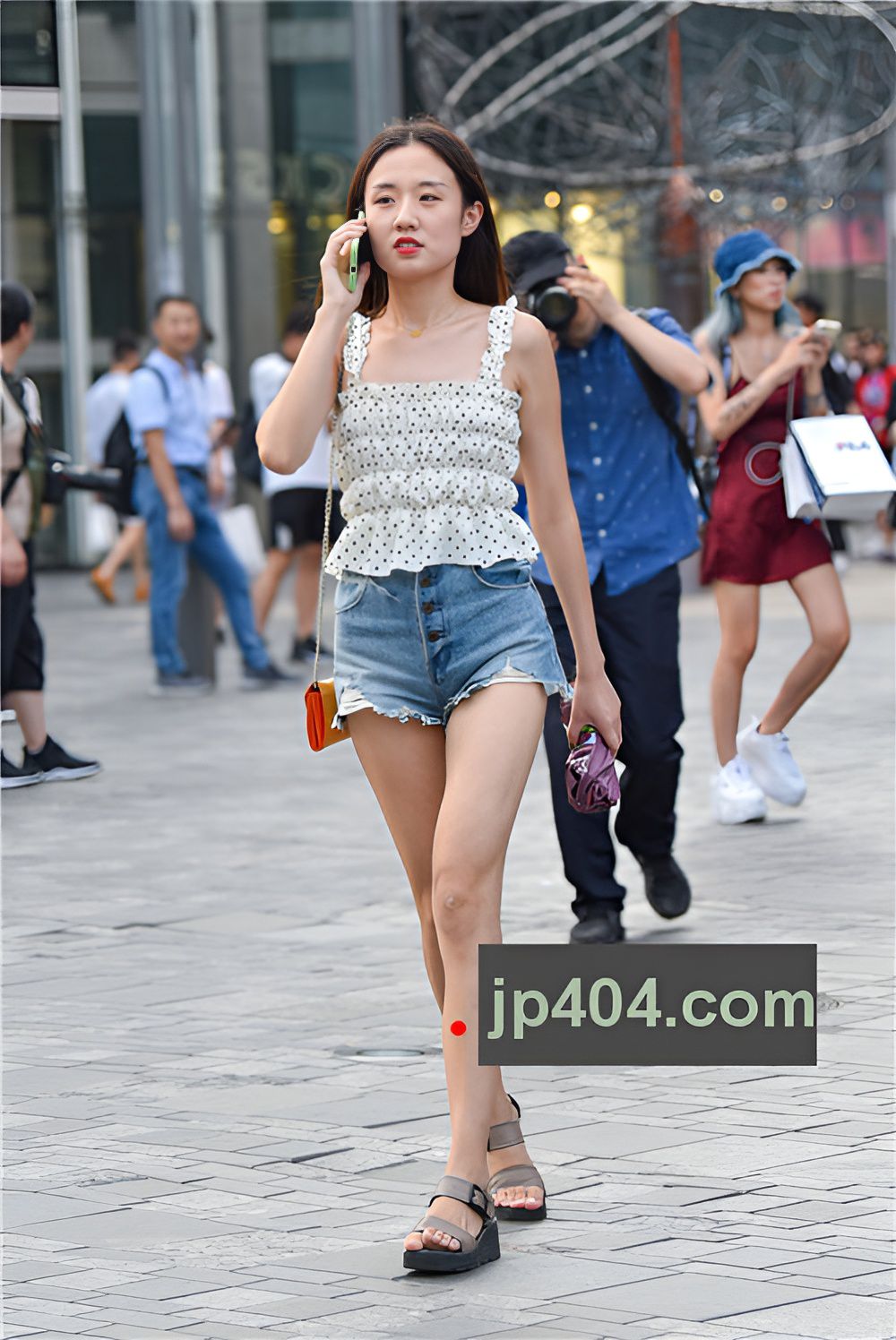 热裤牛仔女孩(43P)[377M/JPG]