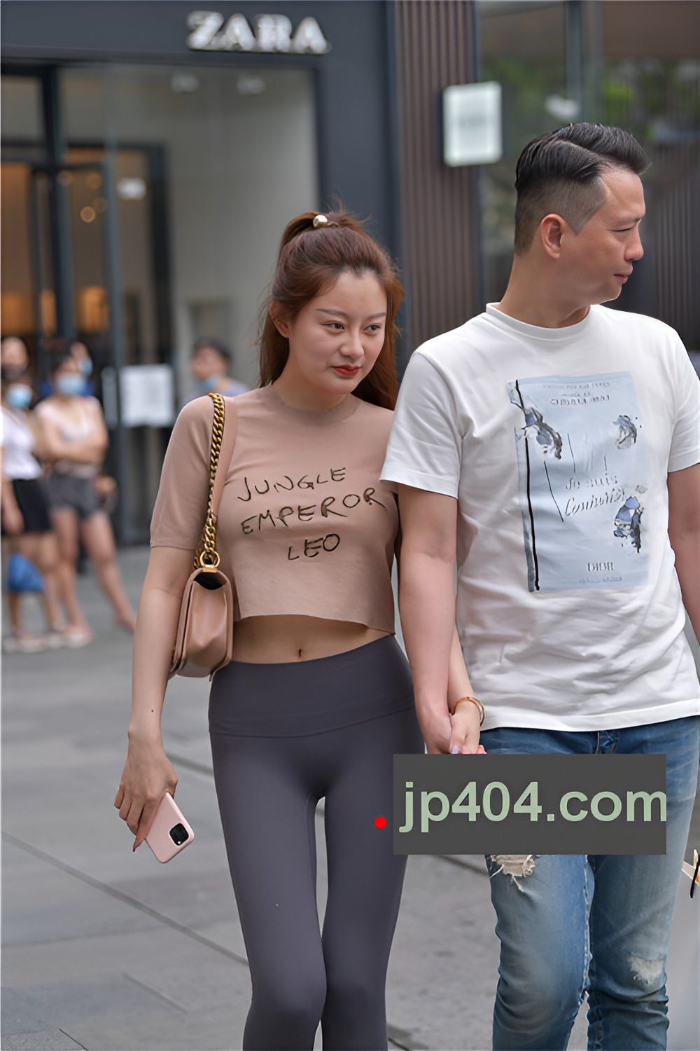 瑜伽裤美女(151P)[3.6G/JPG]