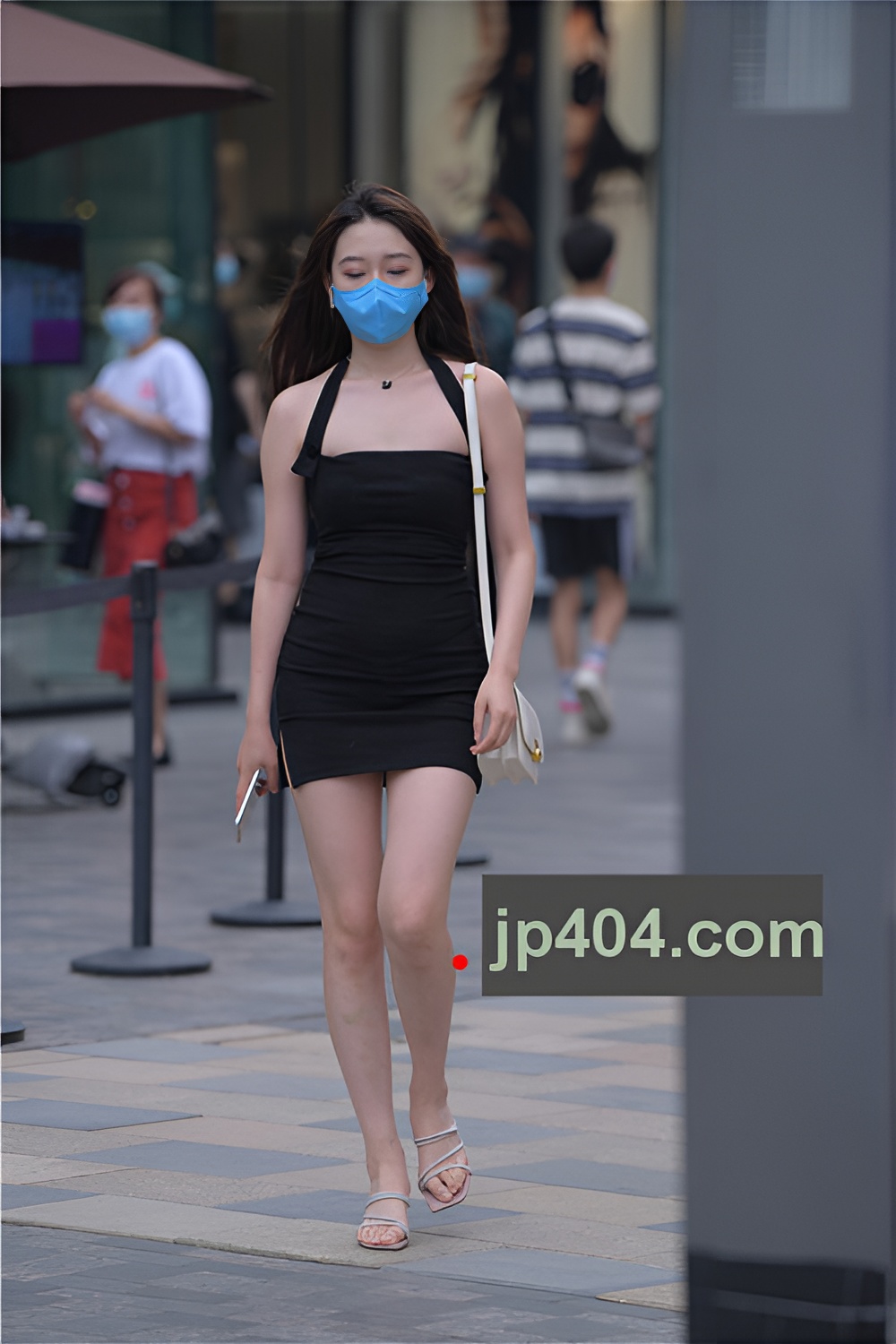 黑色连体包臀裙美女(51P)[1.09G/JPG]