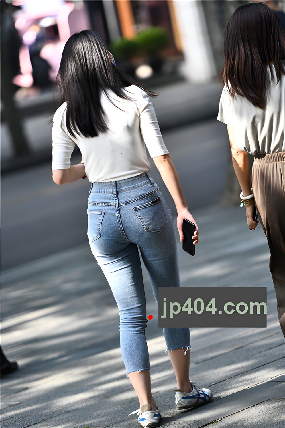 牛仔裤美女(42P)[1.03G/JPG]