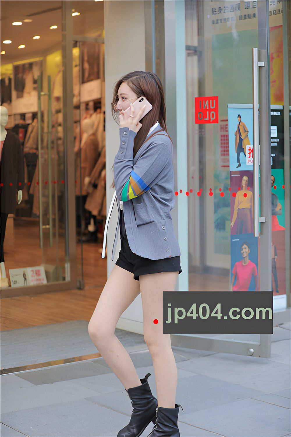 漂亮的气质小姐姐(32P)[285M/JPG]