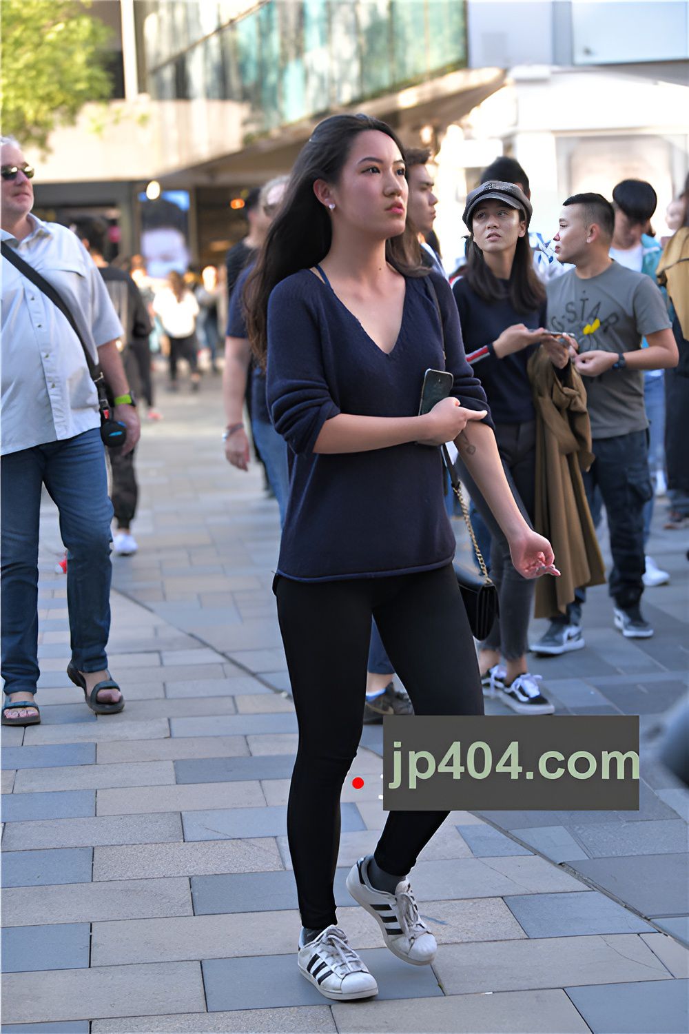 黑色紧身裤小姐姐(50P)[1.38G/JPG]