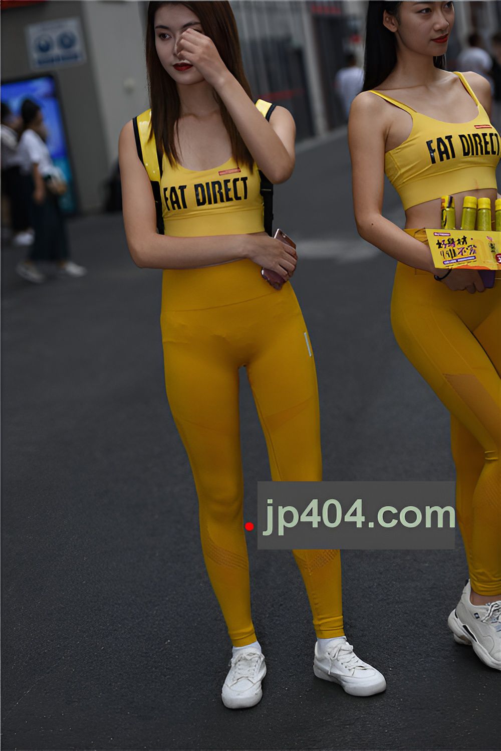 长腿紧身裤模特美女(148P)[2.14G/JPG]