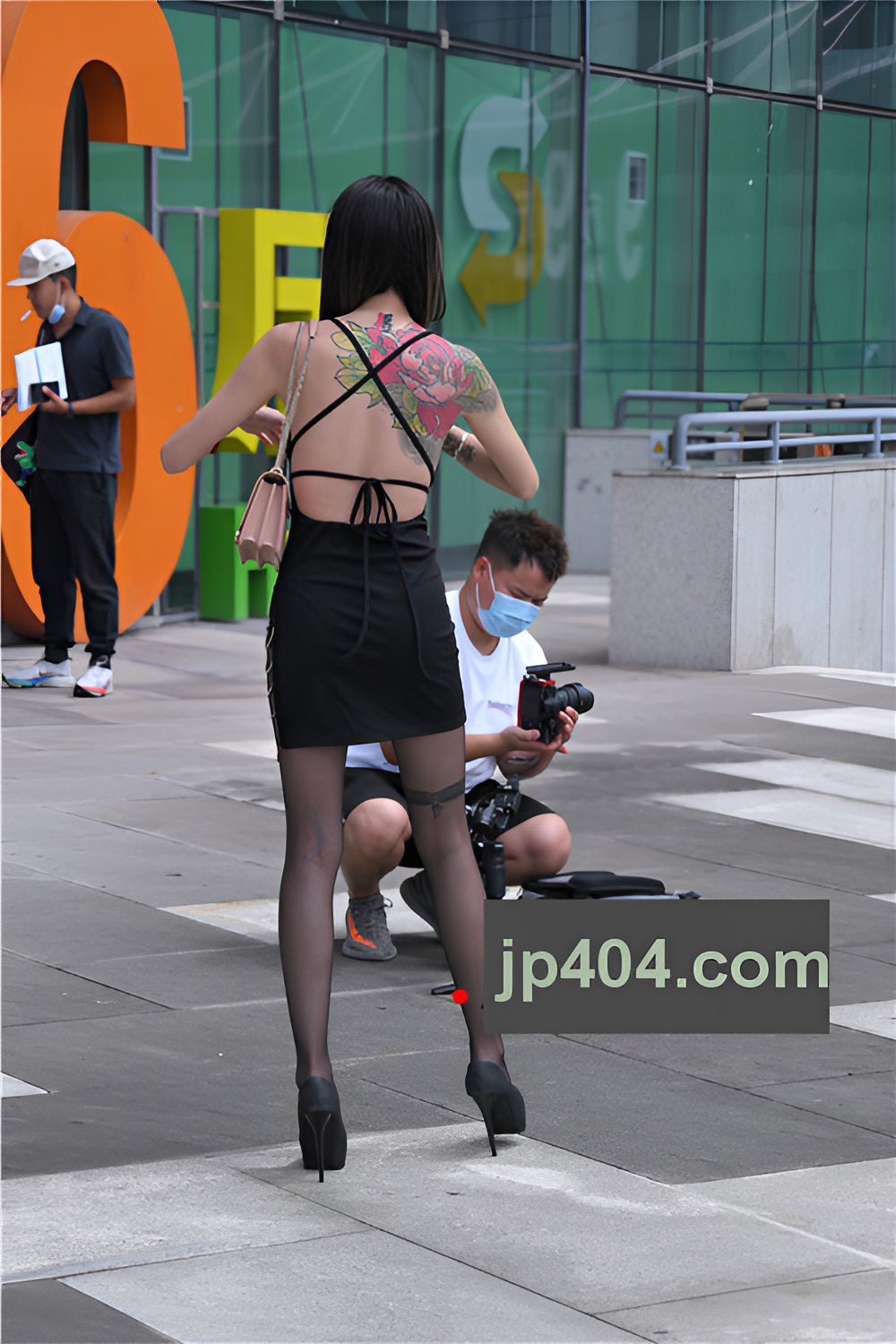 黑丝小姐姐【套图+视频】