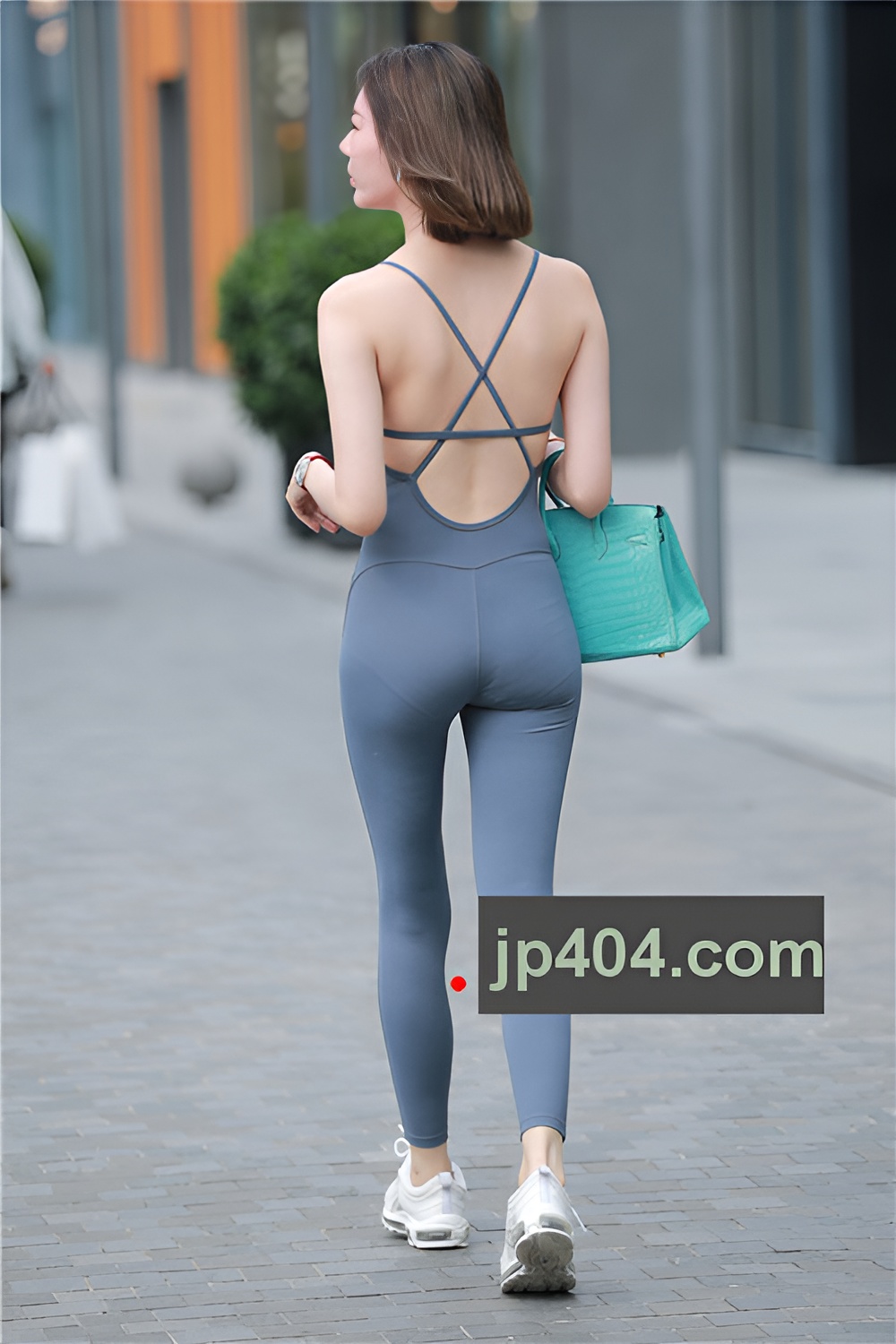 吊带连体衣美女【套图+视频】