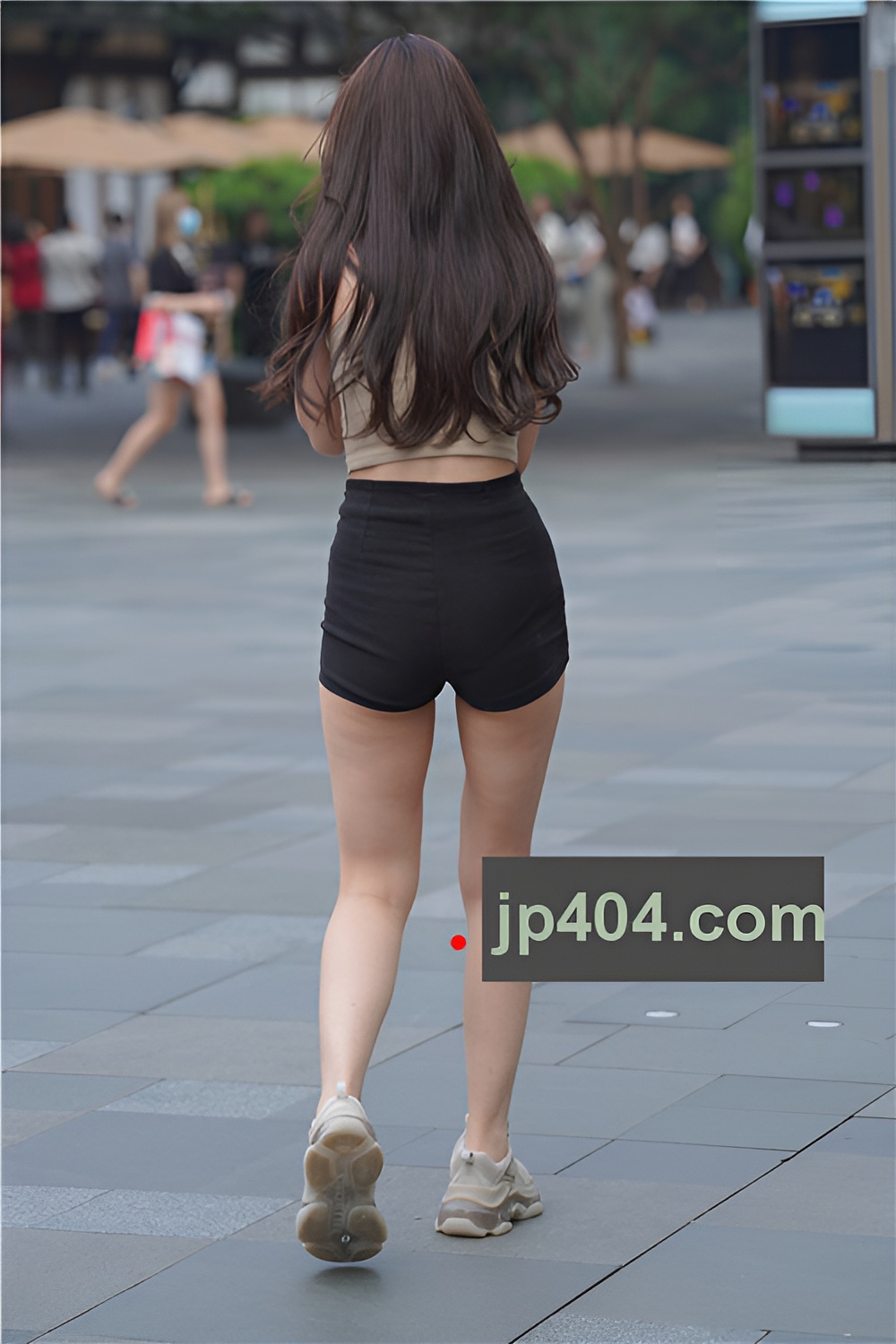 黑色热裤小美女【套图+视频】