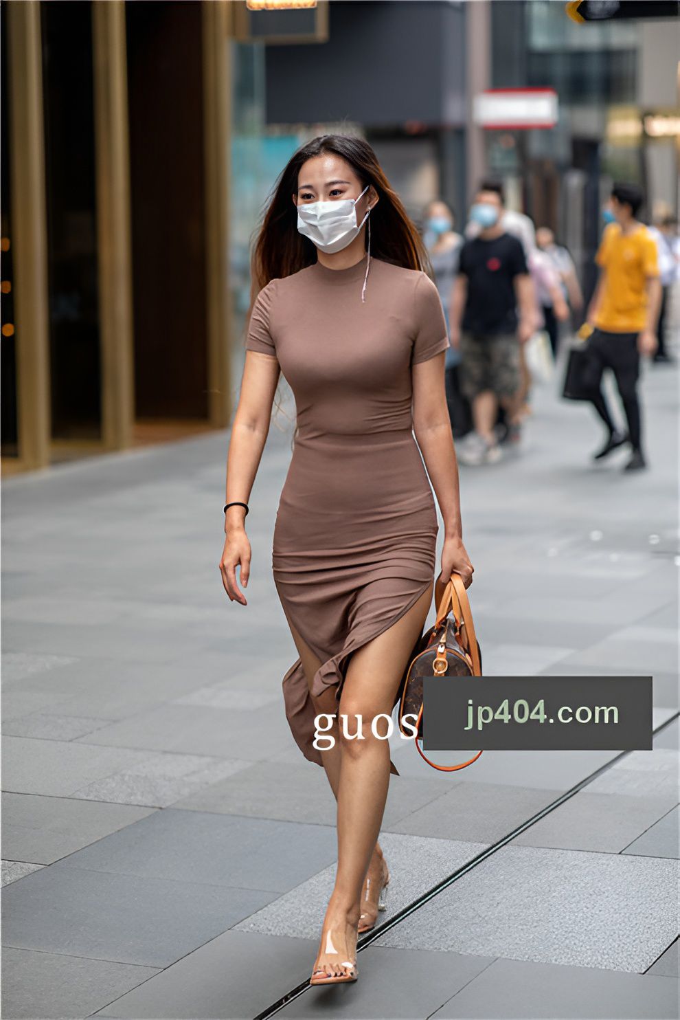 连体包臀裙长发妹子【套图+视频】