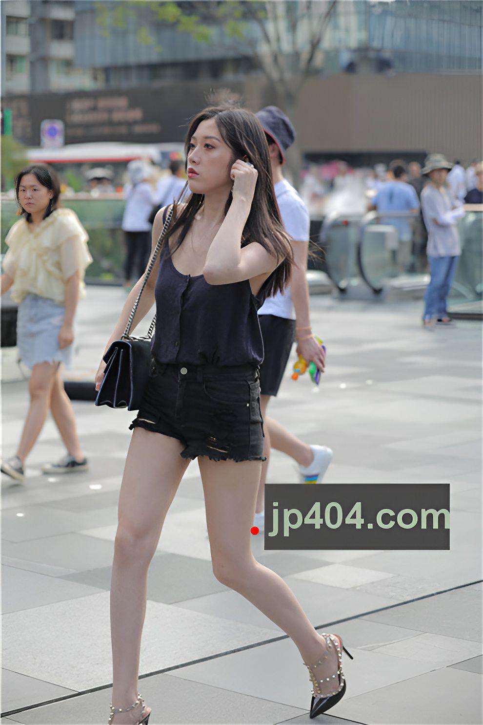 黑色热裤女孩【套图+视频】