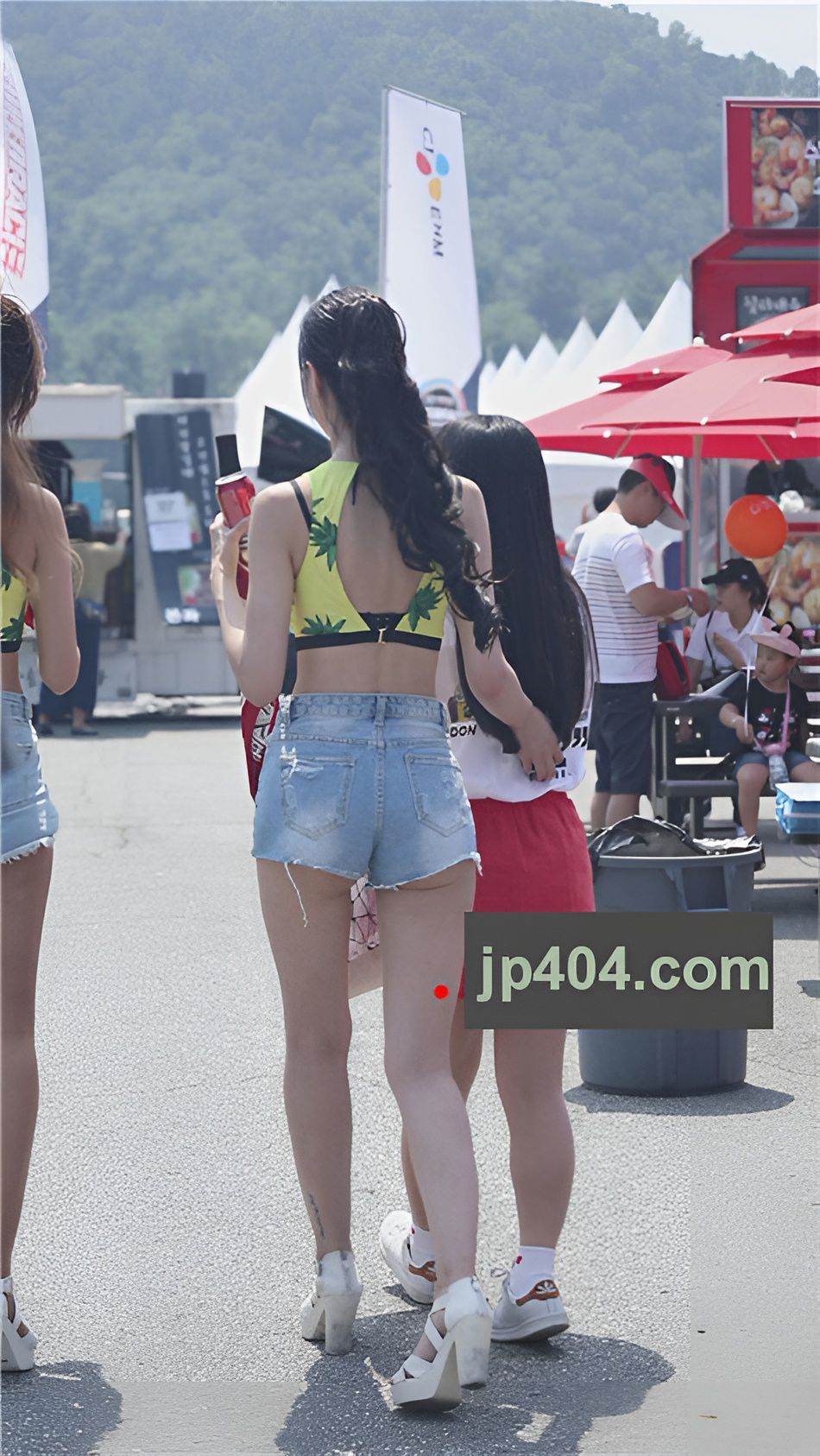 （视频）车模小妹[5.84G/MP4]