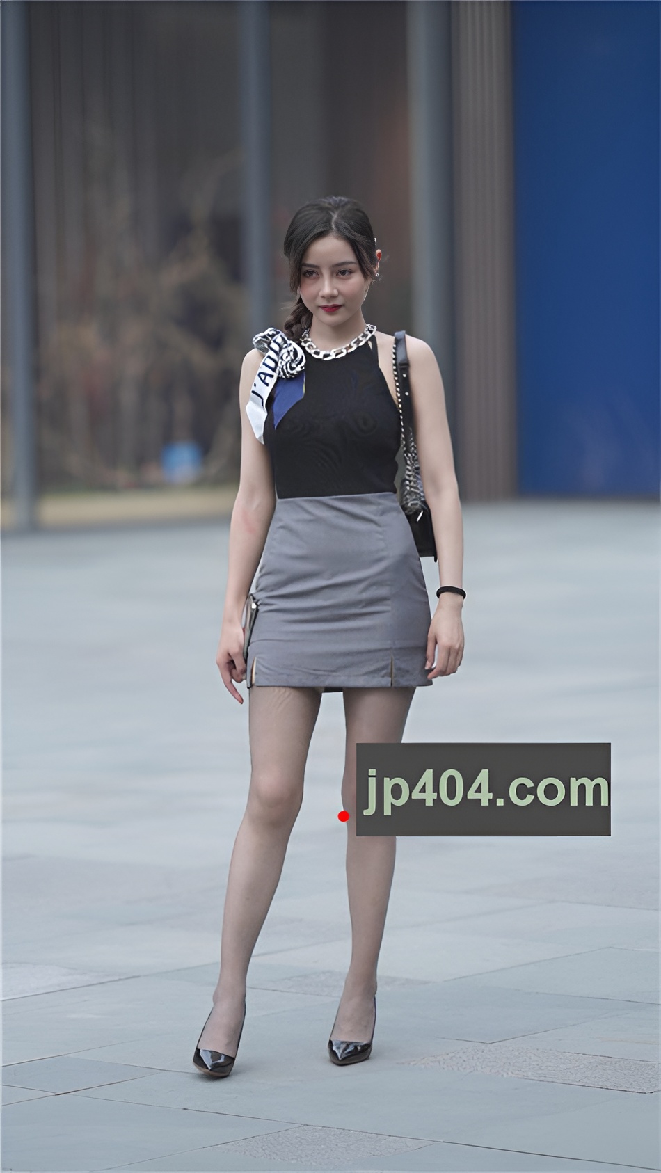 （视频）包臀裙女孩[2.22G/MP4]