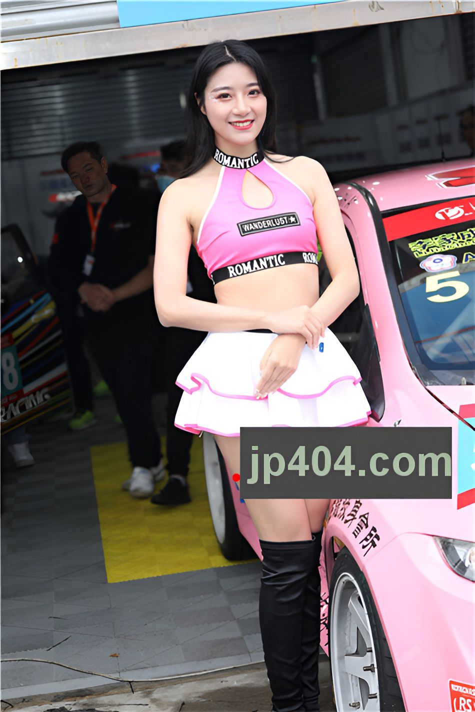 （套图）漂亮的模姐(82P)[842M/JPG]