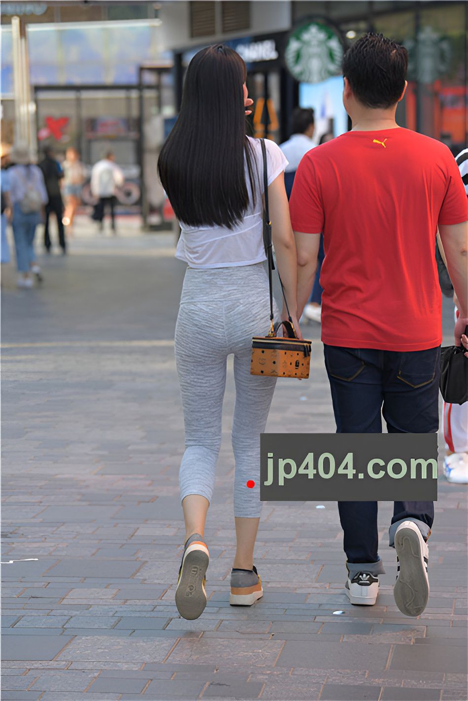 （套图）漂亮的高腰瑜伽紧身裤(30P)[673M/JPG]