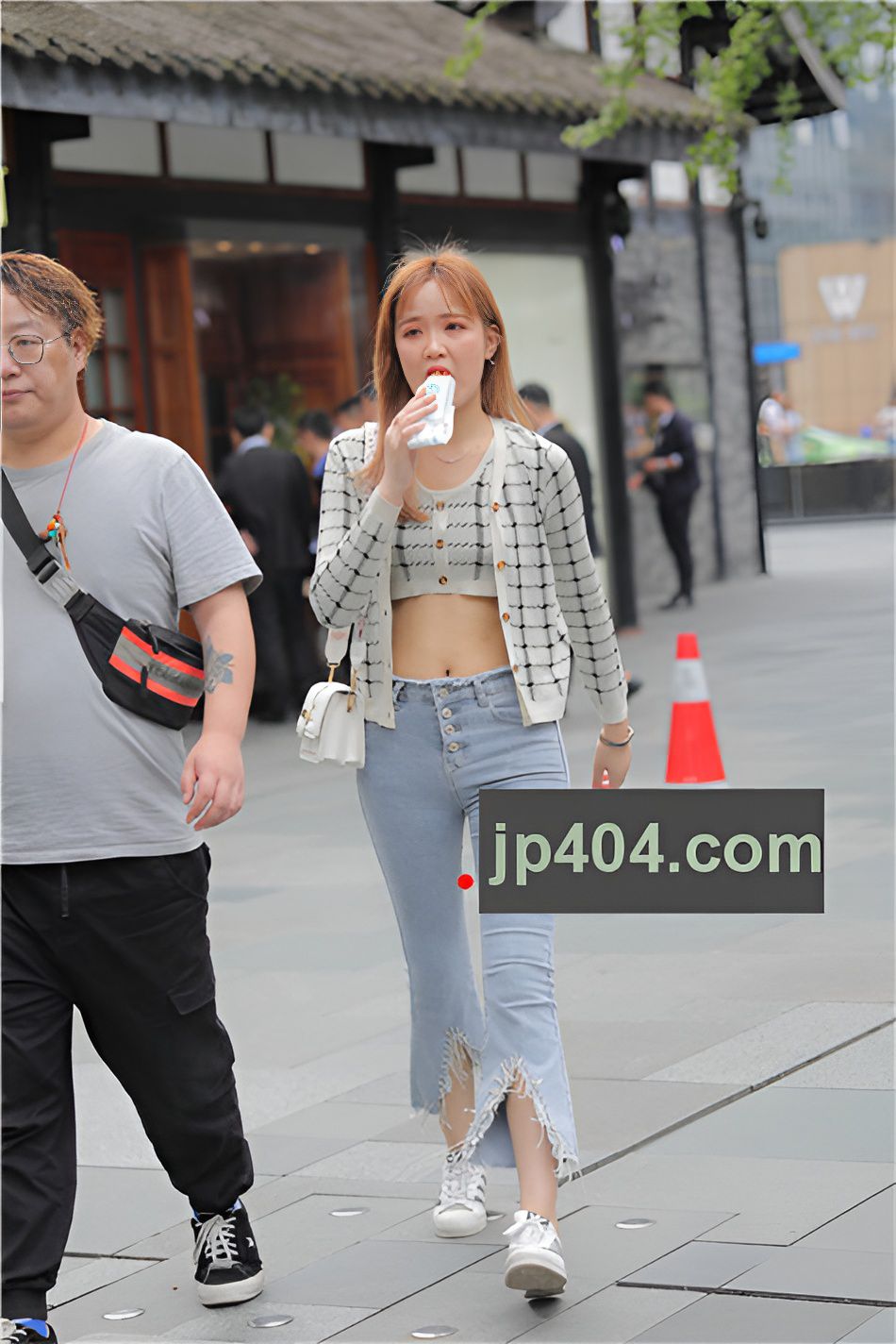 （套图）浅牛妹子(27P)[255M/JPG]