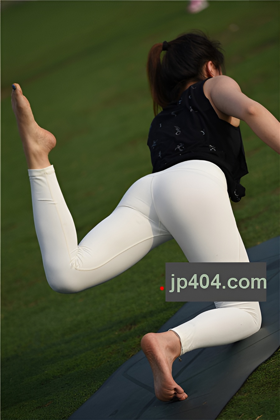 （套图十七）瑜伽大会(517P)[10.15G/JPG]