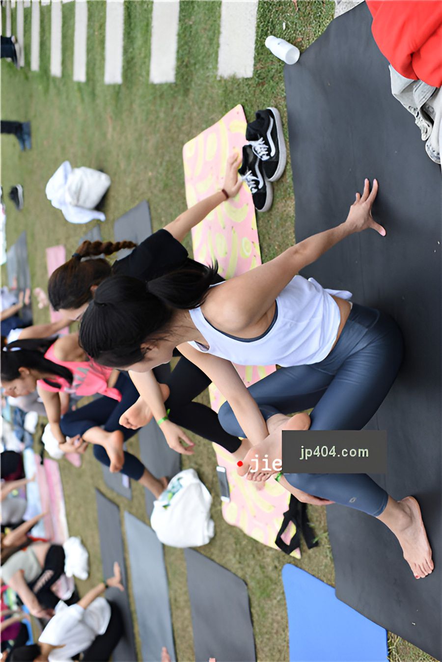 （套图三）瑜伽大会(510P)[7.48G/JPG]