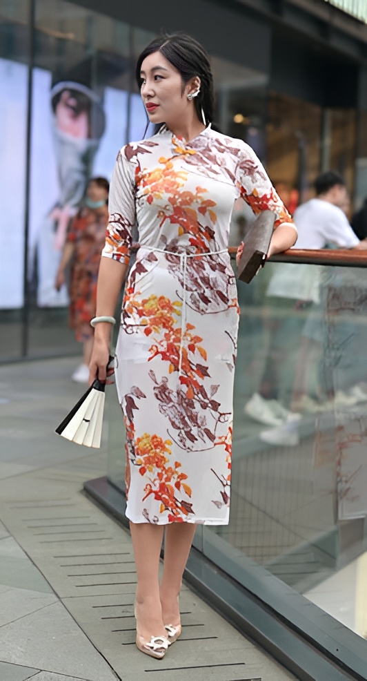 好看的旗袍美女[5.57G/MP4]