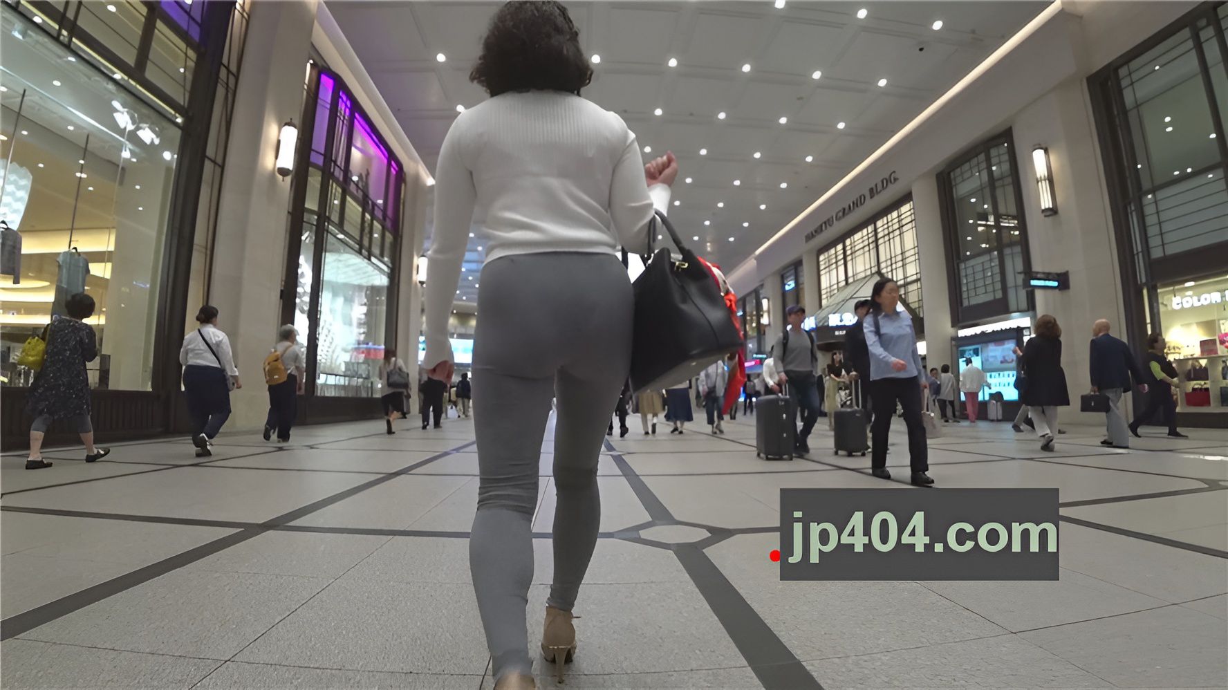 灰色紧身裤高跟OL[1.32G/MP4]