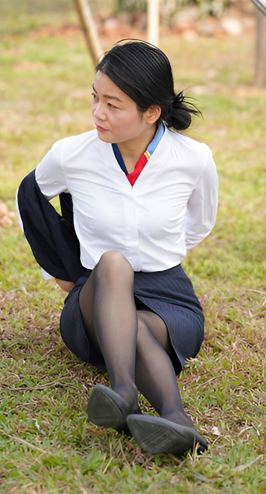 黑丝美腿【套图+视频】 黑丝美腿【套图+视频】