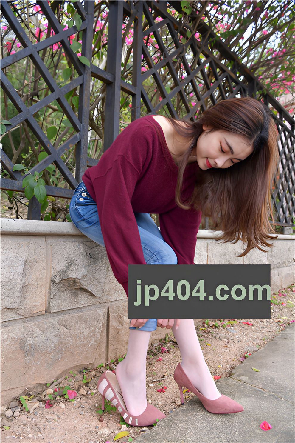 红衣牛仔女孩(288P)[3.06G/JPG]