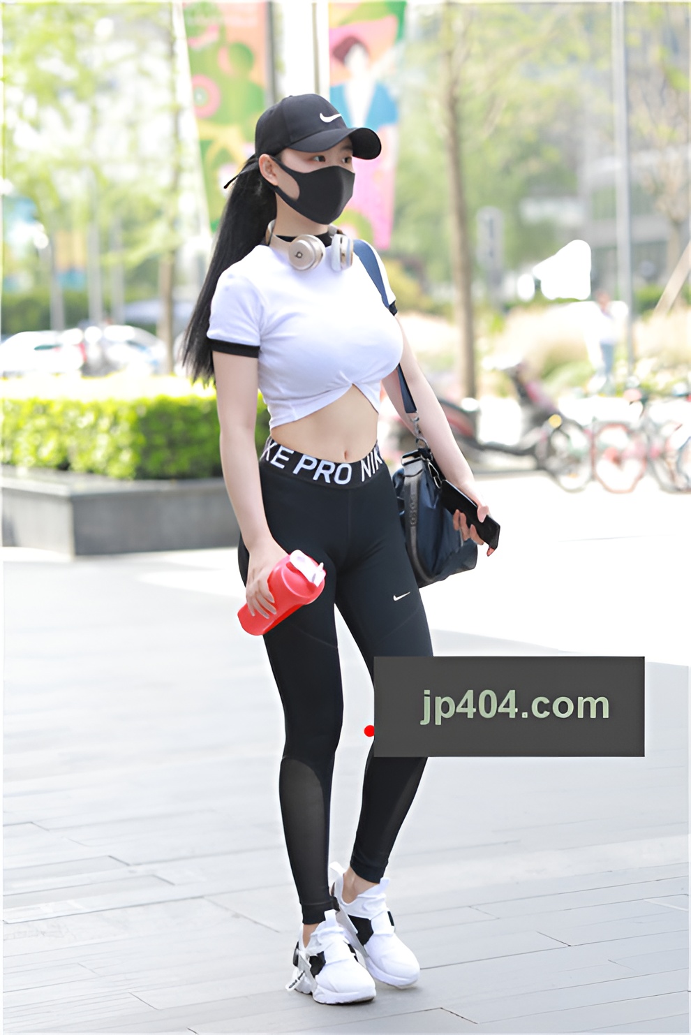 爱健身的极品小妹【套图+视频】