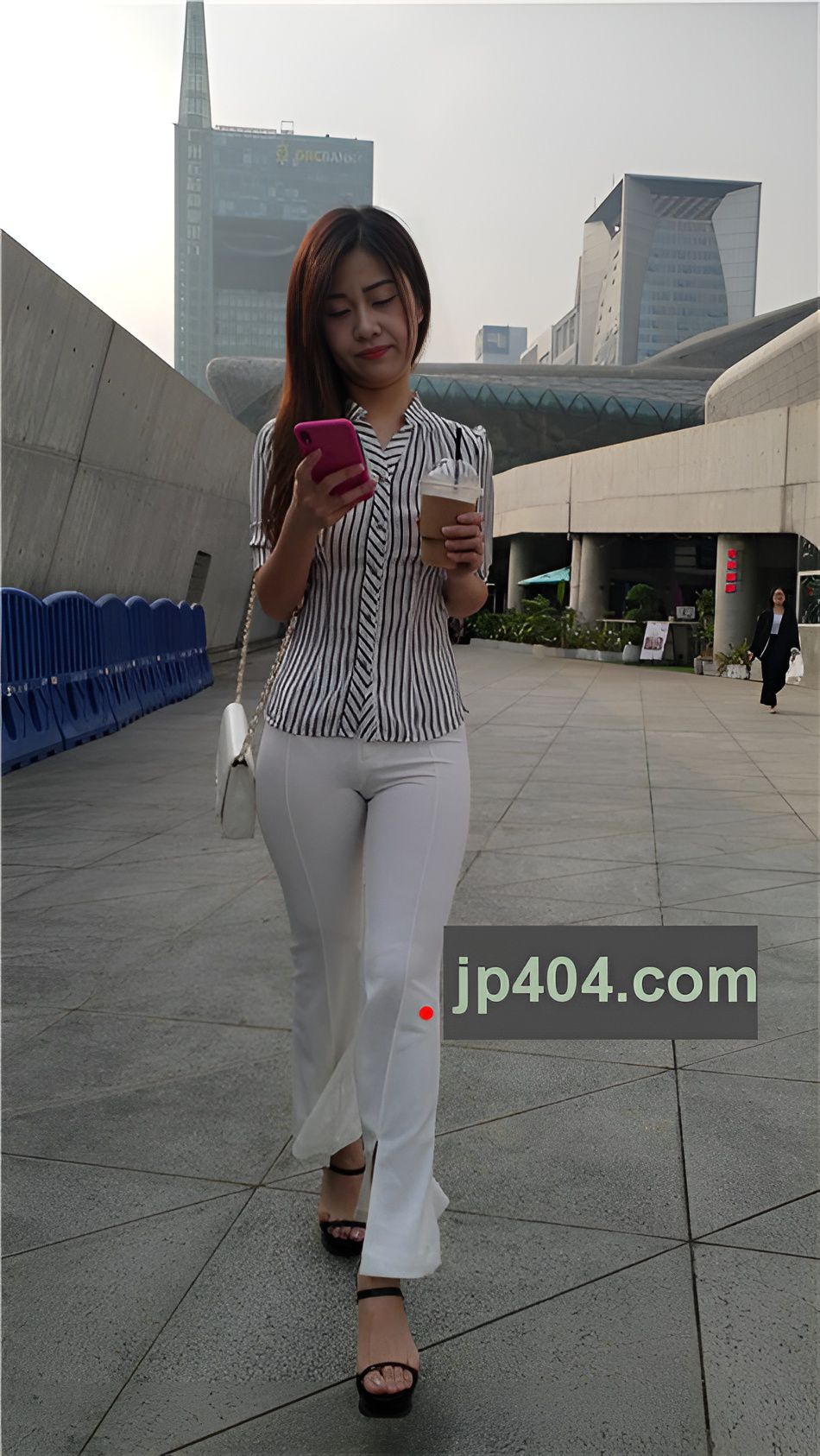 （视频）白色透裤[11.82G/MP4]