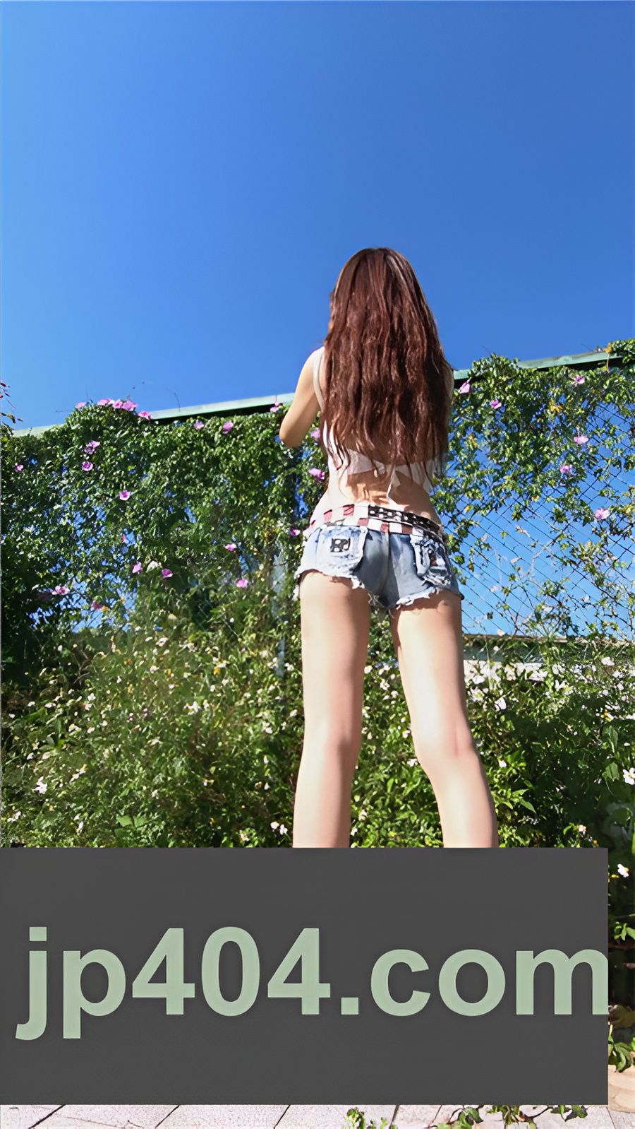 （视频）热裤小姐姐[648M/MP4]