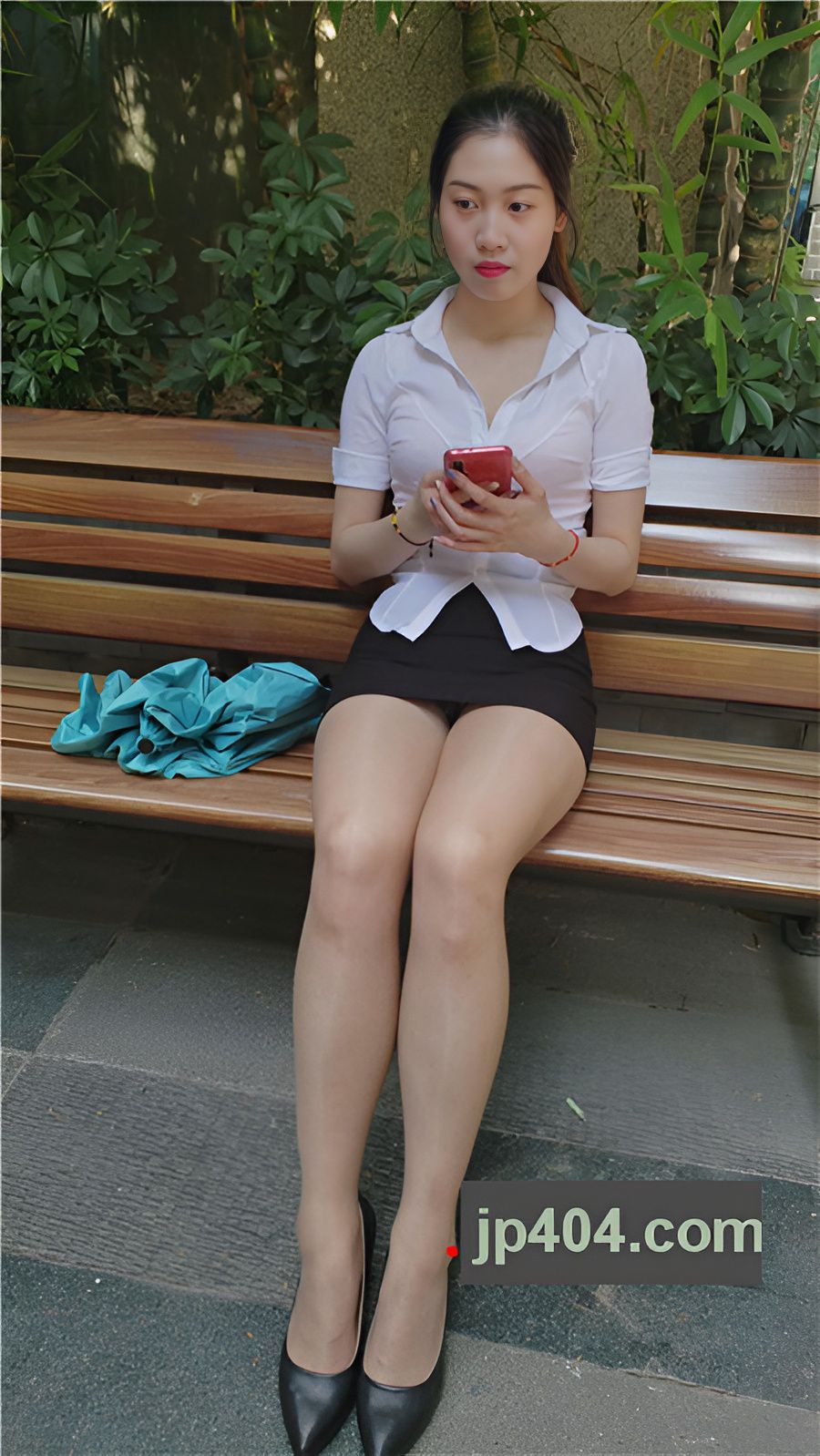 （视频）黑色包臀裙美女[5.91G/MP4]