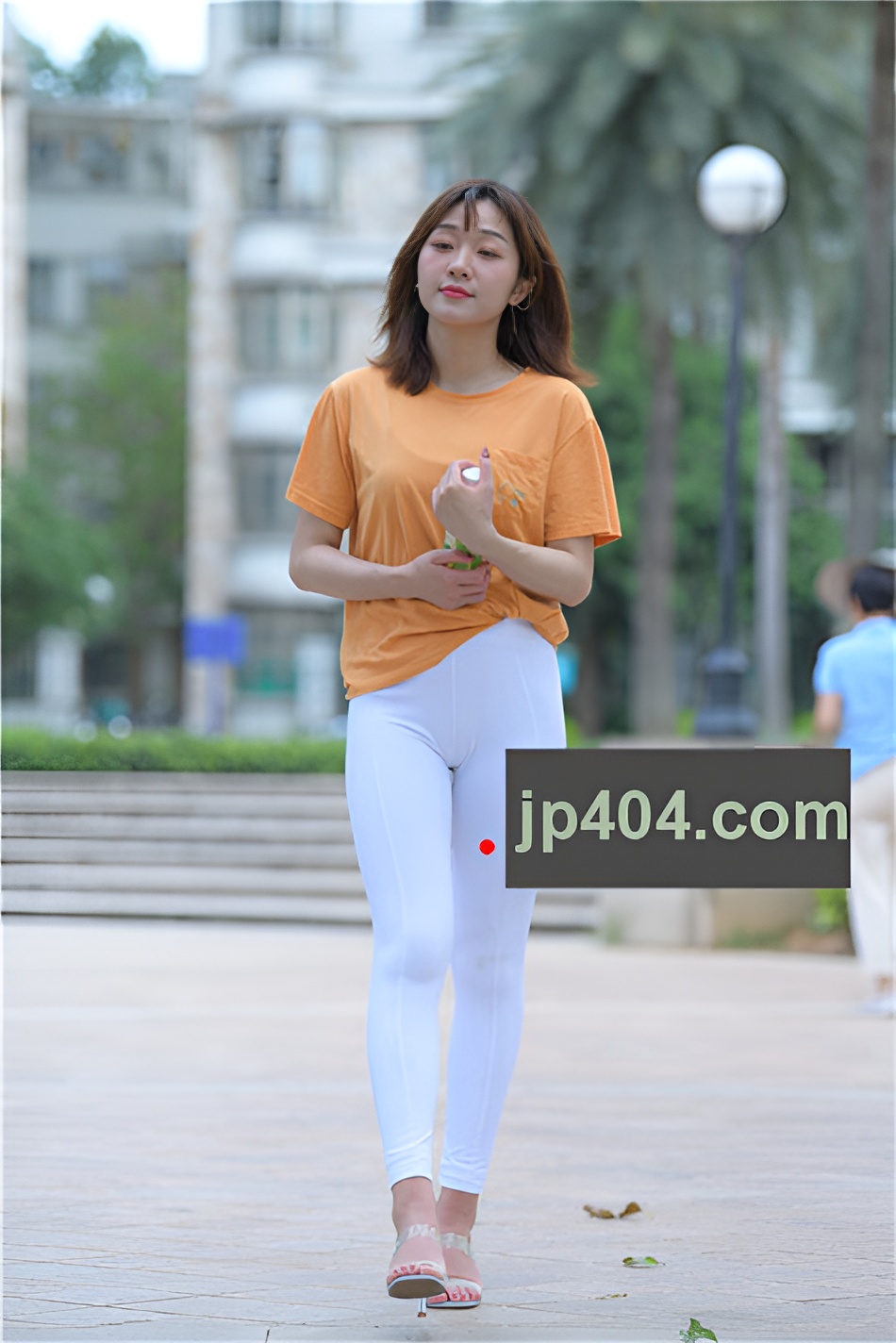 （套图二）阳光明媚的下午，她迟到了 (347P)[6.74G/JPG]