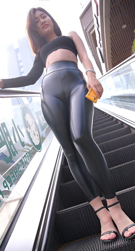 （视频）皮裤-热情未改[10.29G/MP4]