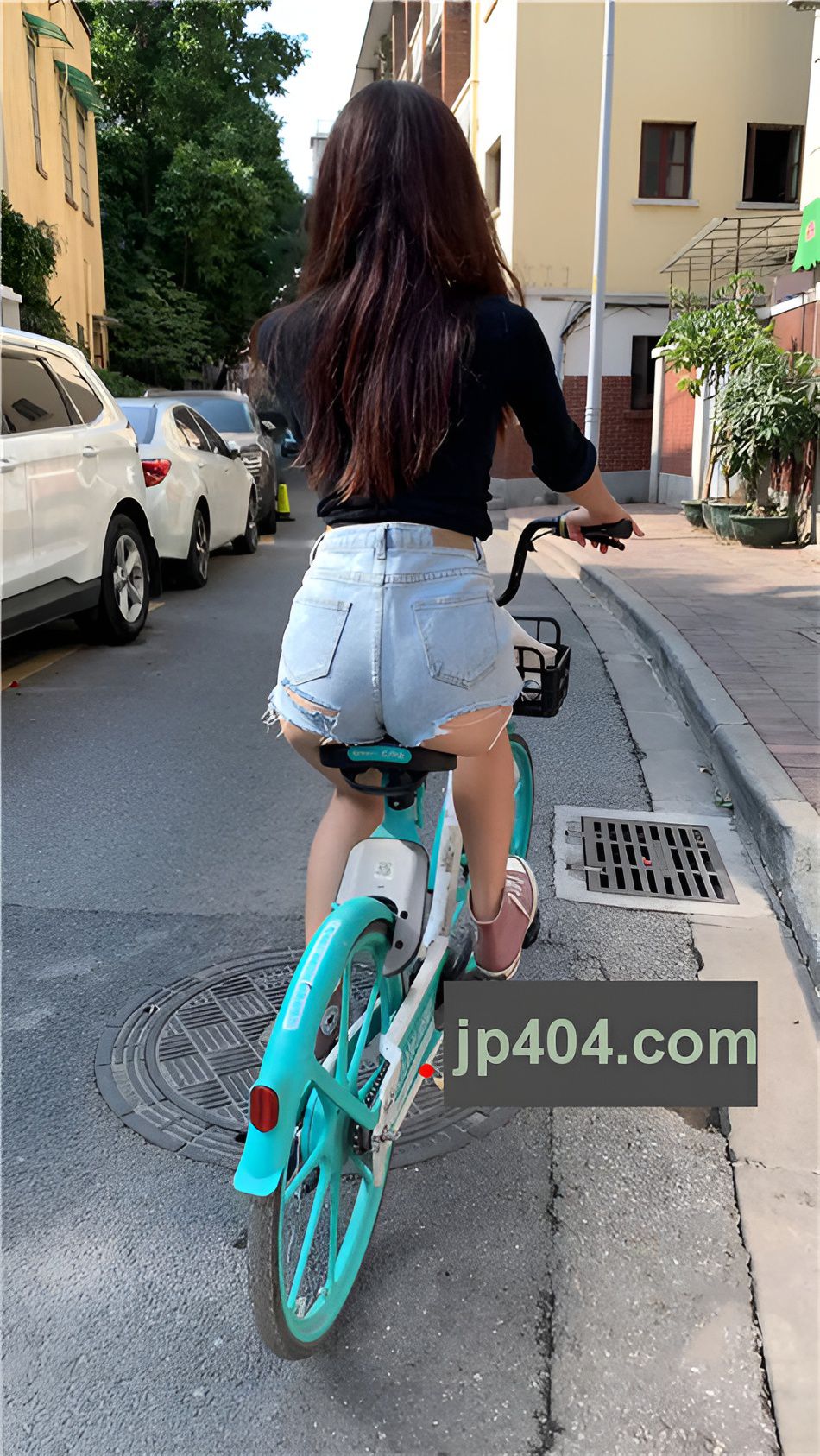 （视频）热裤女孩[8.03G/MP4]