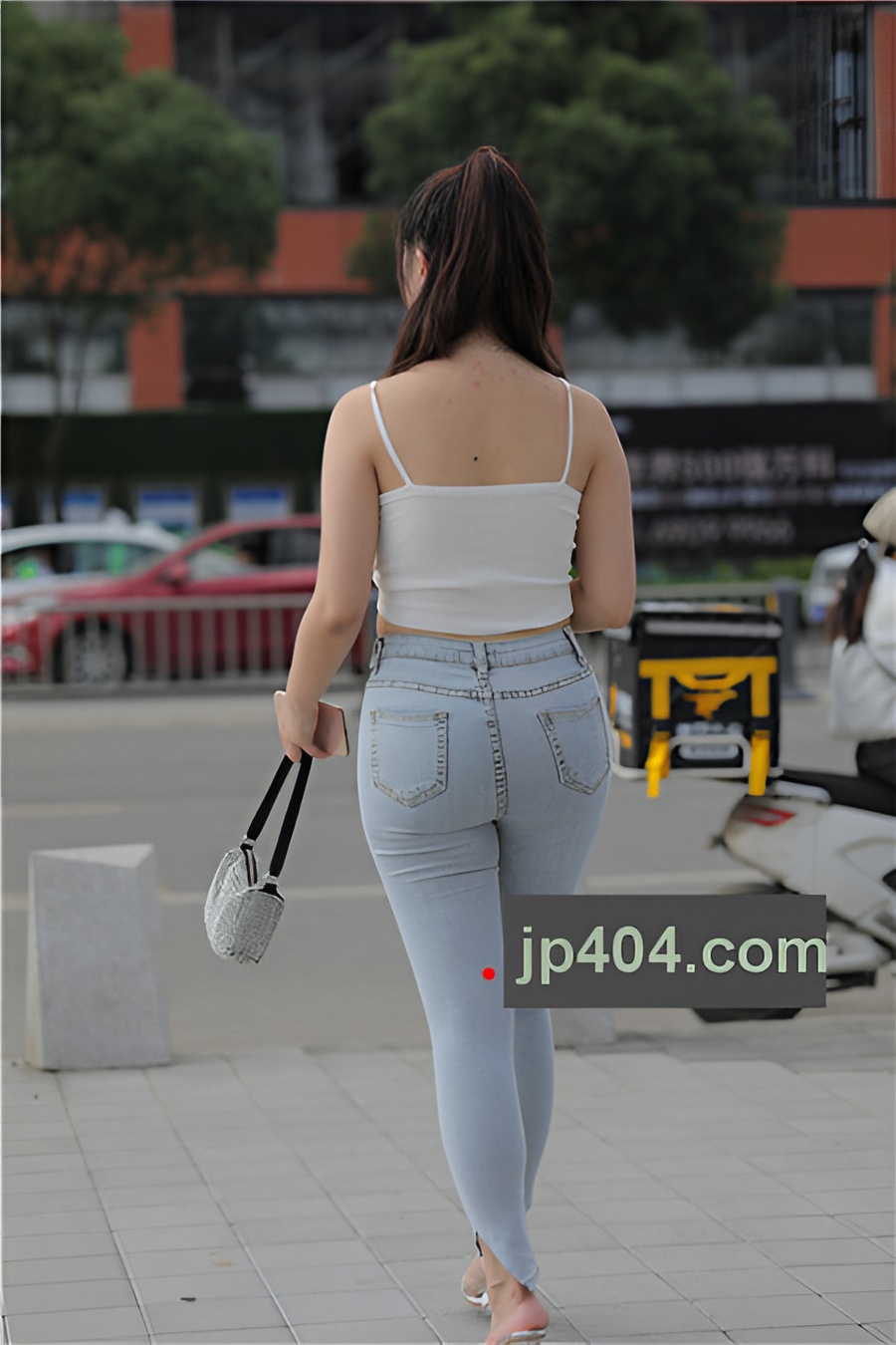 （套图）丰腴的紧牛美女(413P)[3.23G/JPG]