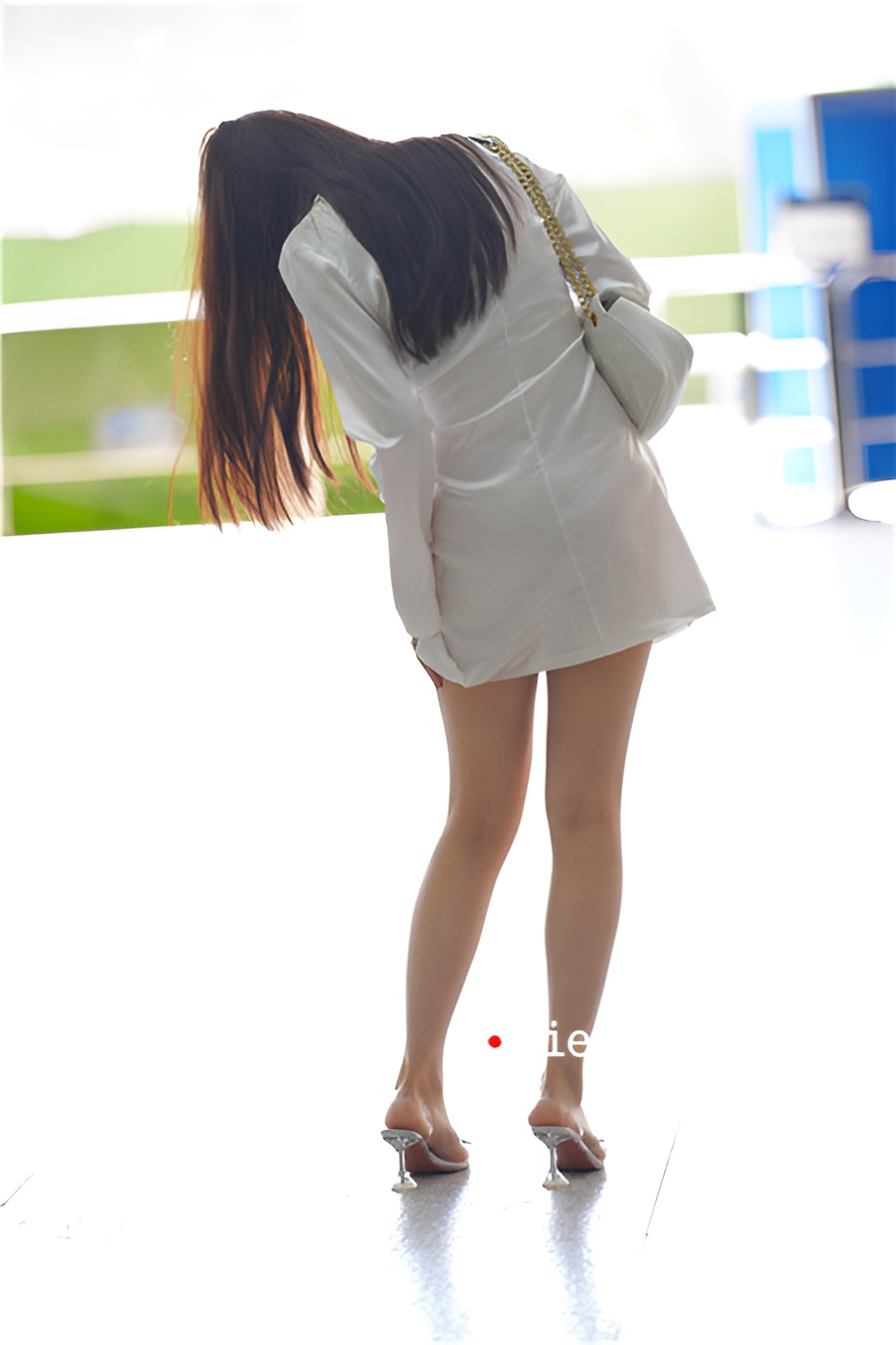 （套图）一个人的车展(668P)[6.69G/JPG]