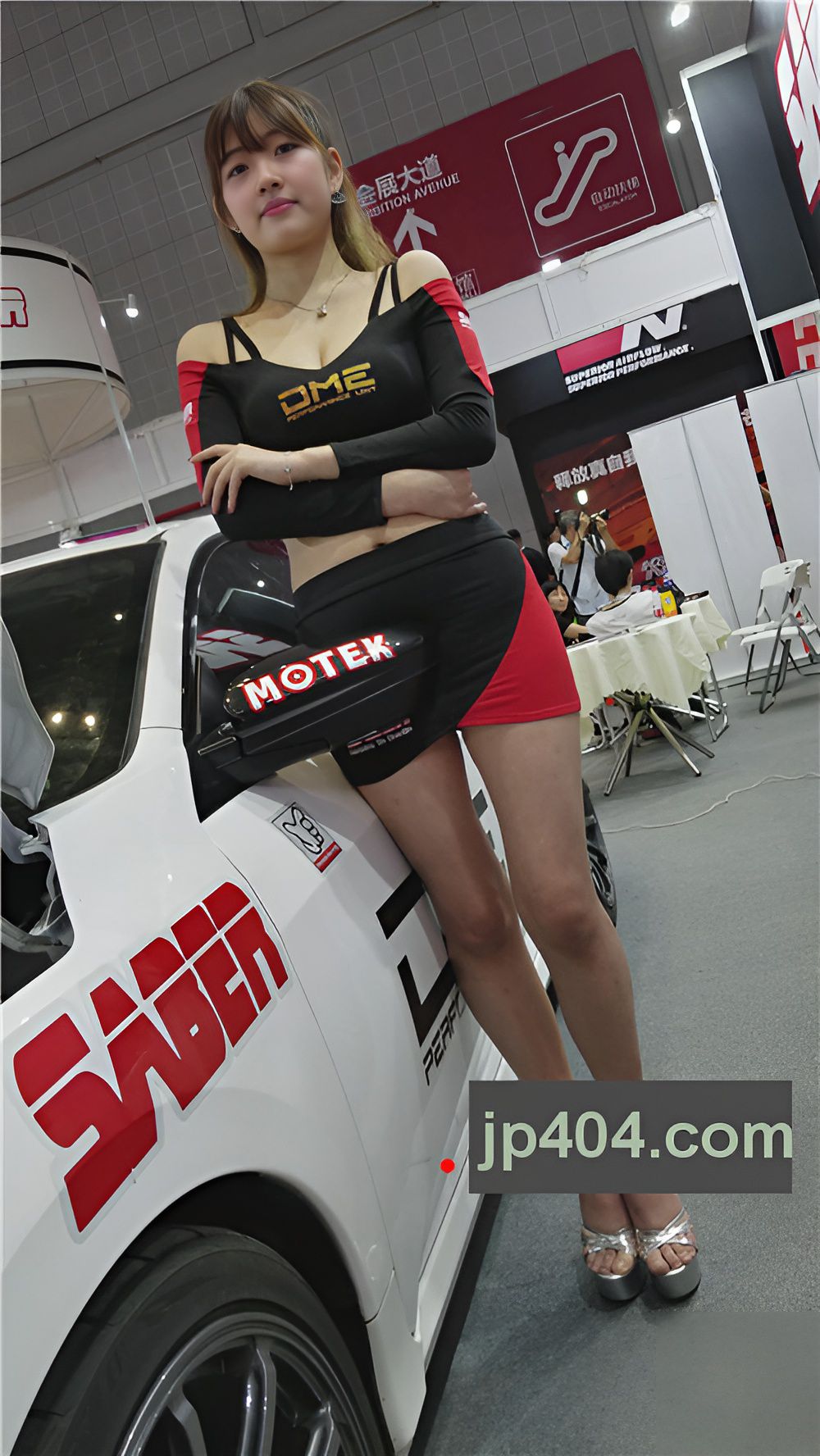 青涩的包臀裙车模美女[515M/MP4]