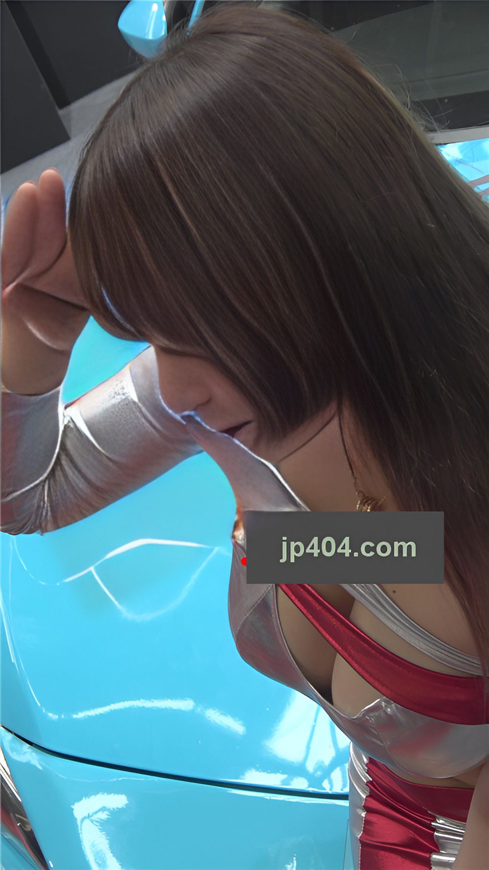 漂亮的包臀裙车模小姐姐[1.1G/MP4]