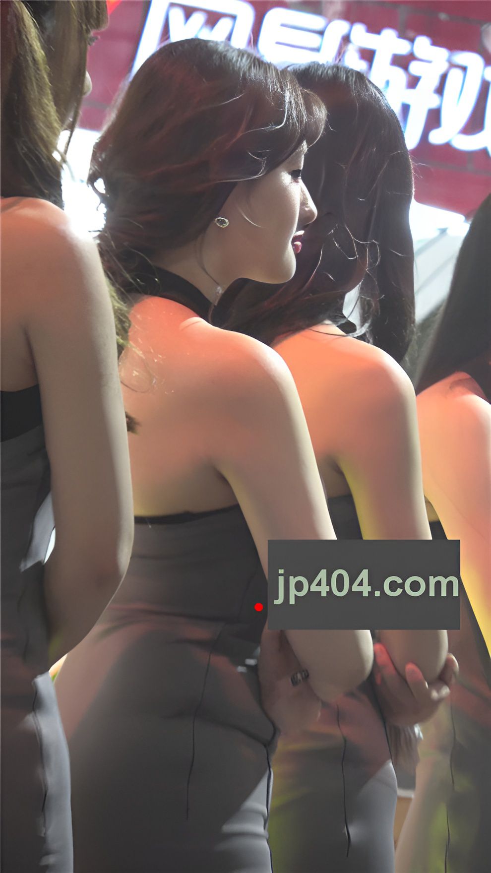 包臀裙美女[661M/MP4]