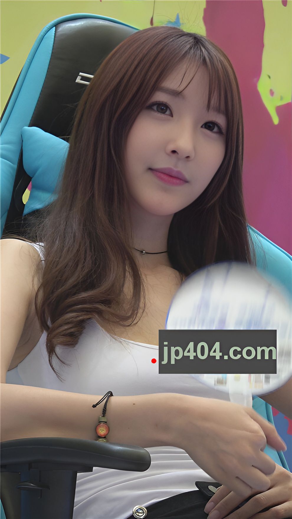 漂亮的长腿美女[402M/MP4]