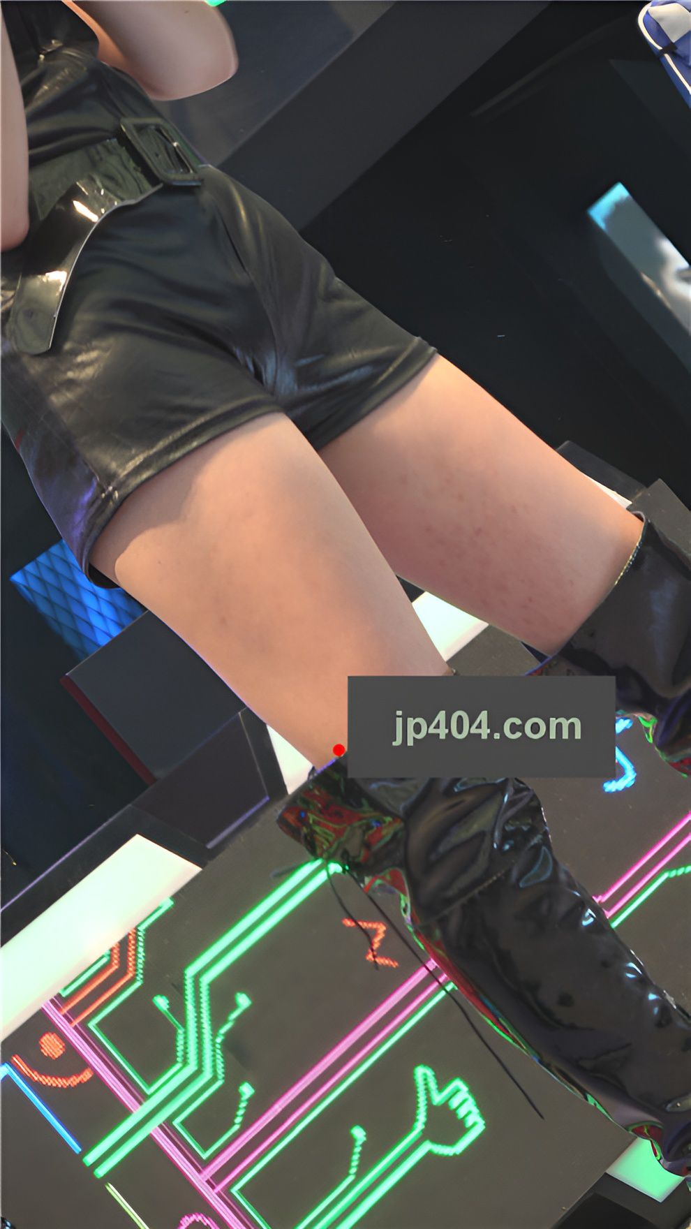 漂亮的模特小姐姐[758M/MP4]