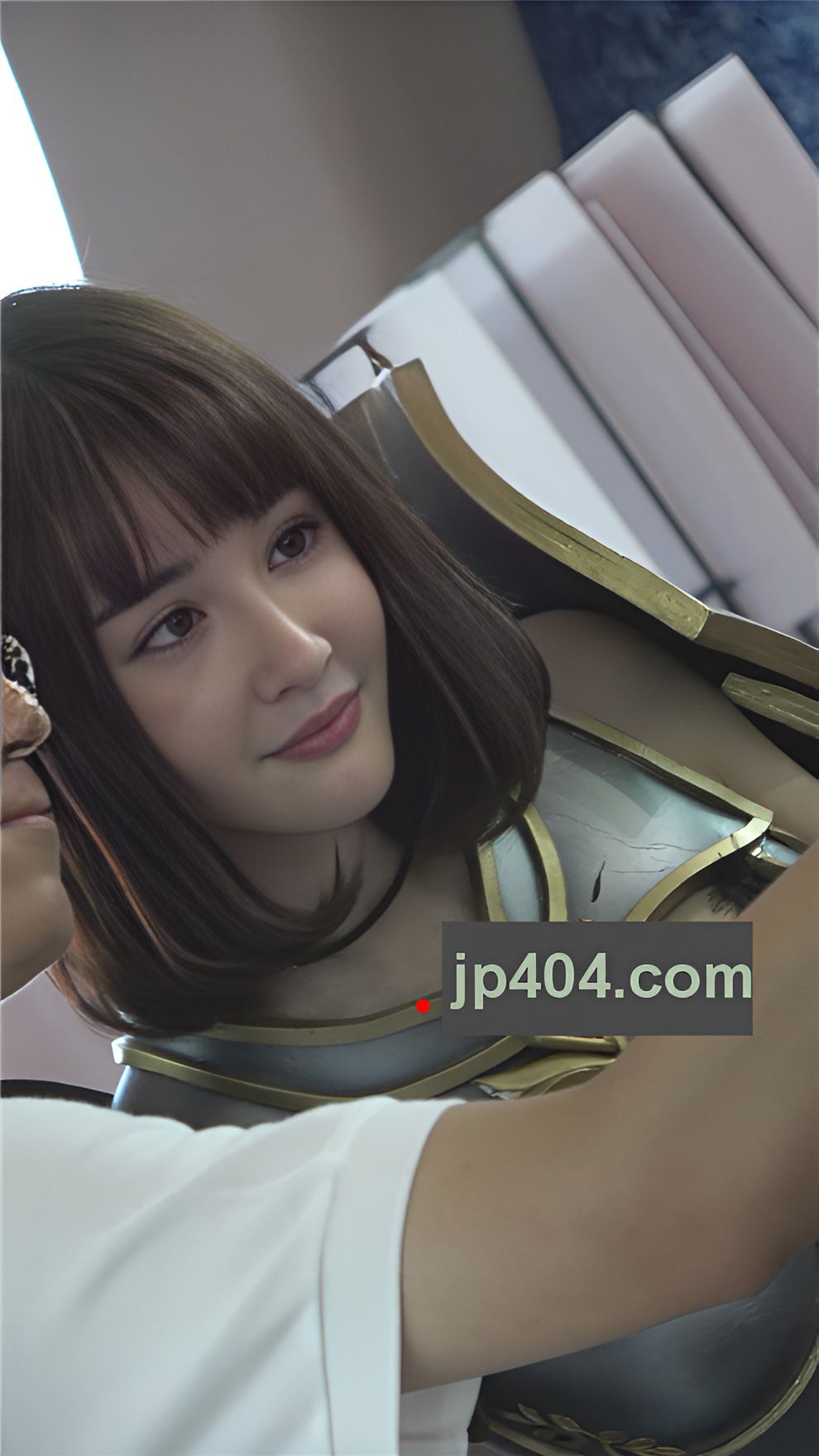 气质短发美女[376M/MP4]