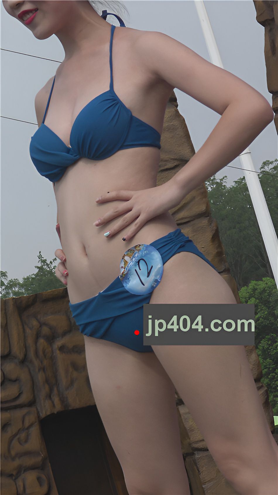 海蓝色比基尼高校模特[328M/MP4]